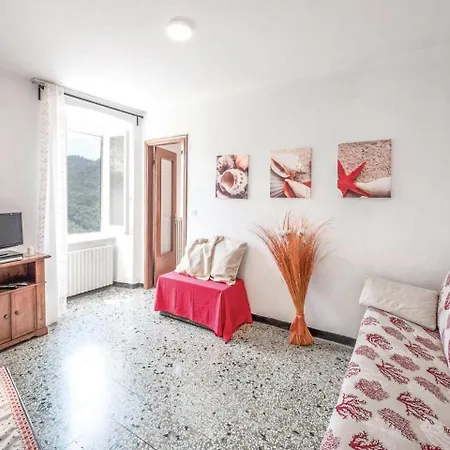 Two-bedroom Holiday In 카스티글리오네 키아바레세